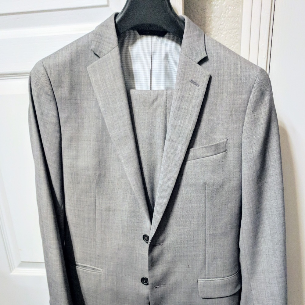 Banana Republic Modern Slim Wool Suit + Pant